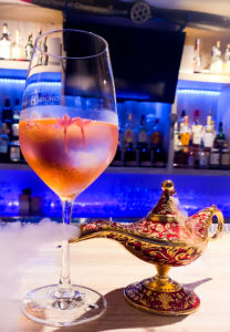 エキゾチックアラジンマティーニ